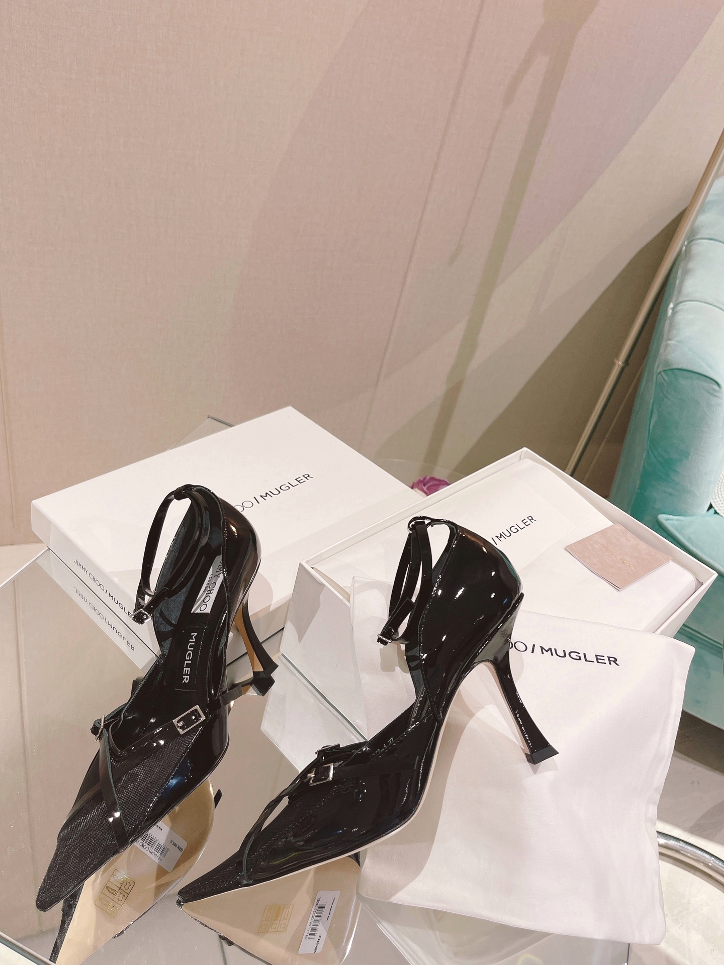 JIMMYCHOO/MUGLER合作