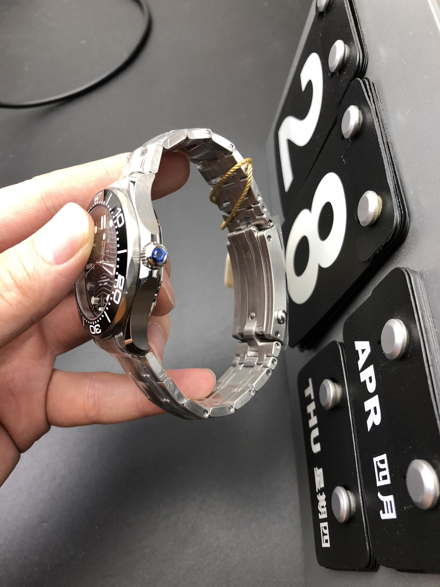 Omega OR 海马300黑
