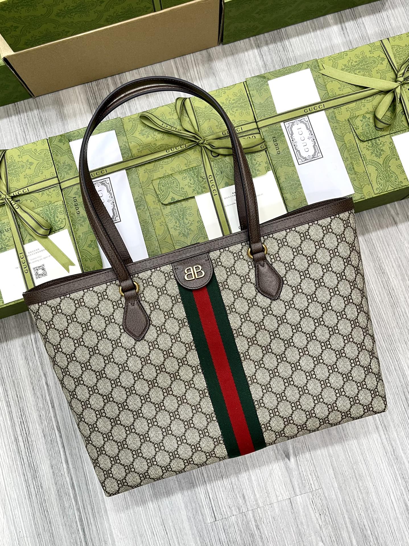 GUCCI collaboration Hacker large canvas tote bag