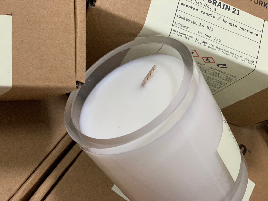 LE LABO Classic Candle 245g (8.6 oz) - Santal 26, Calone 17, Petit Grain 21 9 i1651093721 6522 0