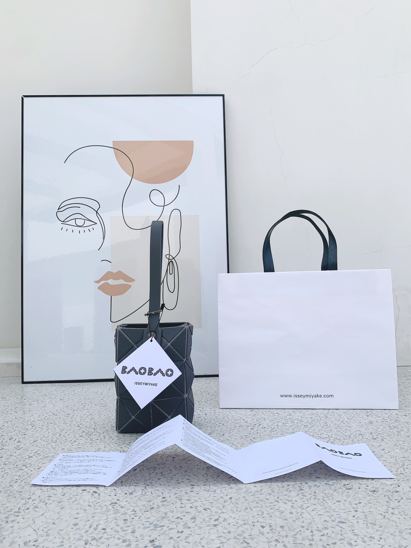 三宅一生Issey Miyake手机包AG607