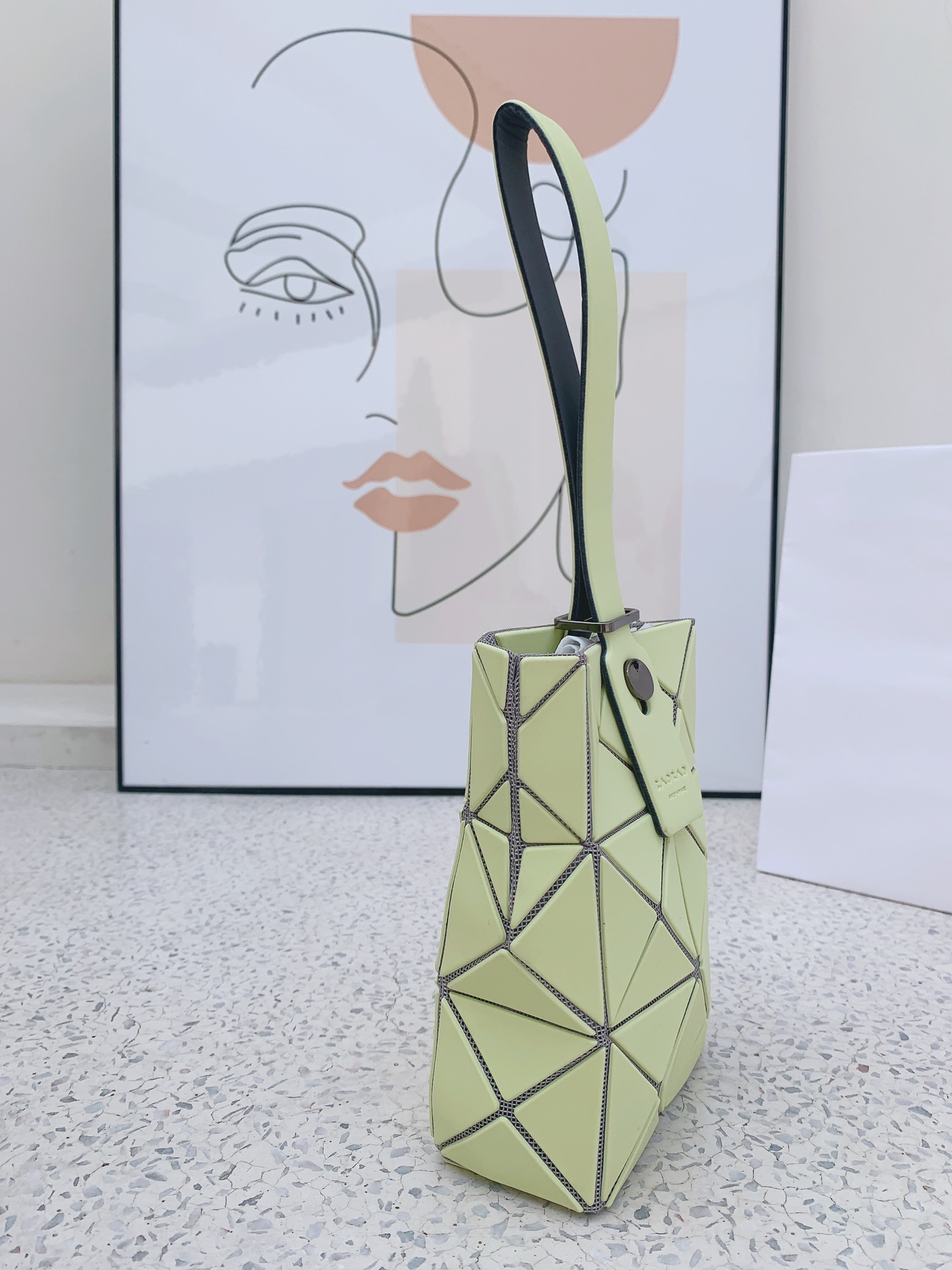 三宅一生Issey Miyake手机包AG607