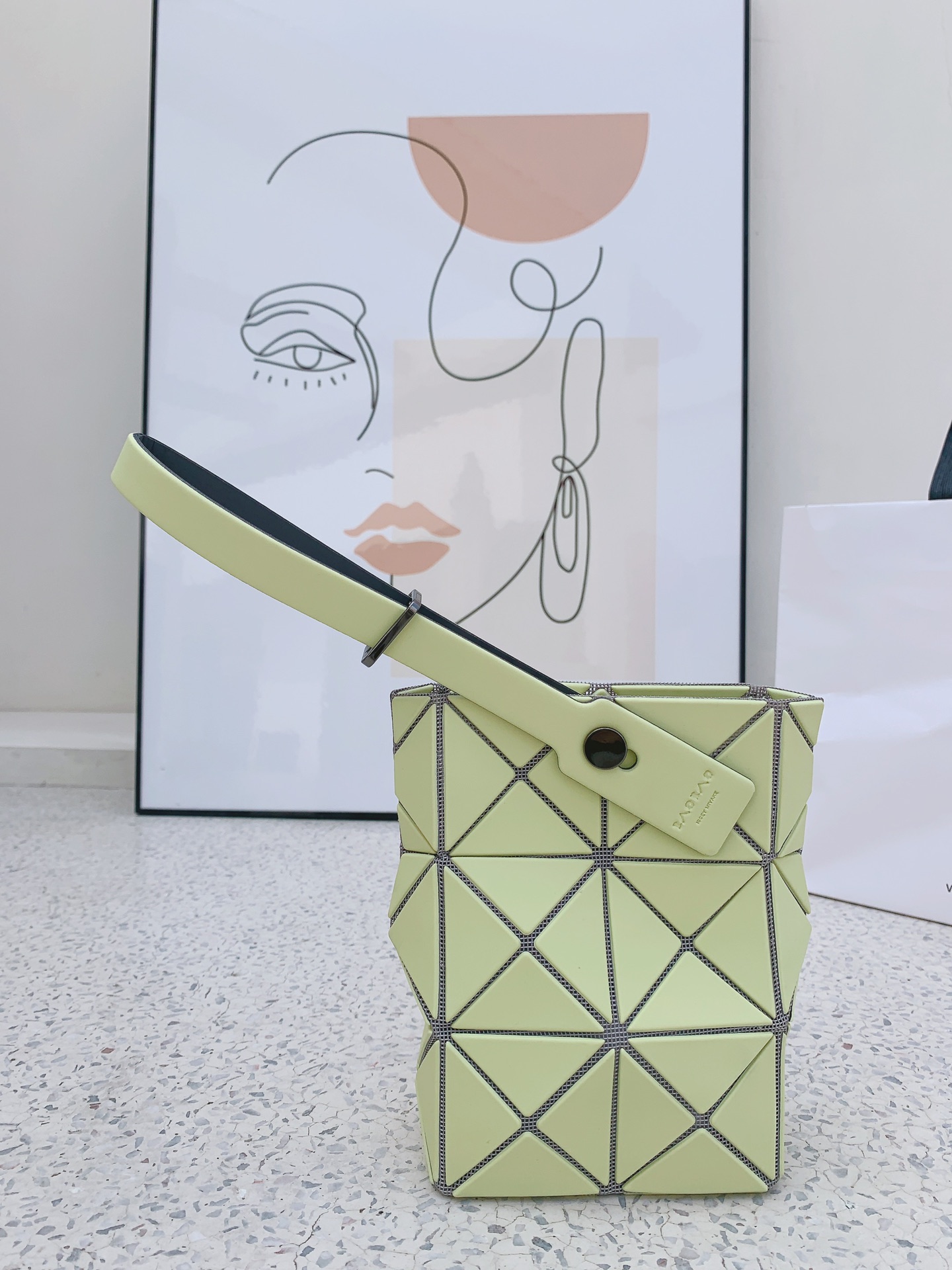 三宅一生Issey Miyake手机包AG607