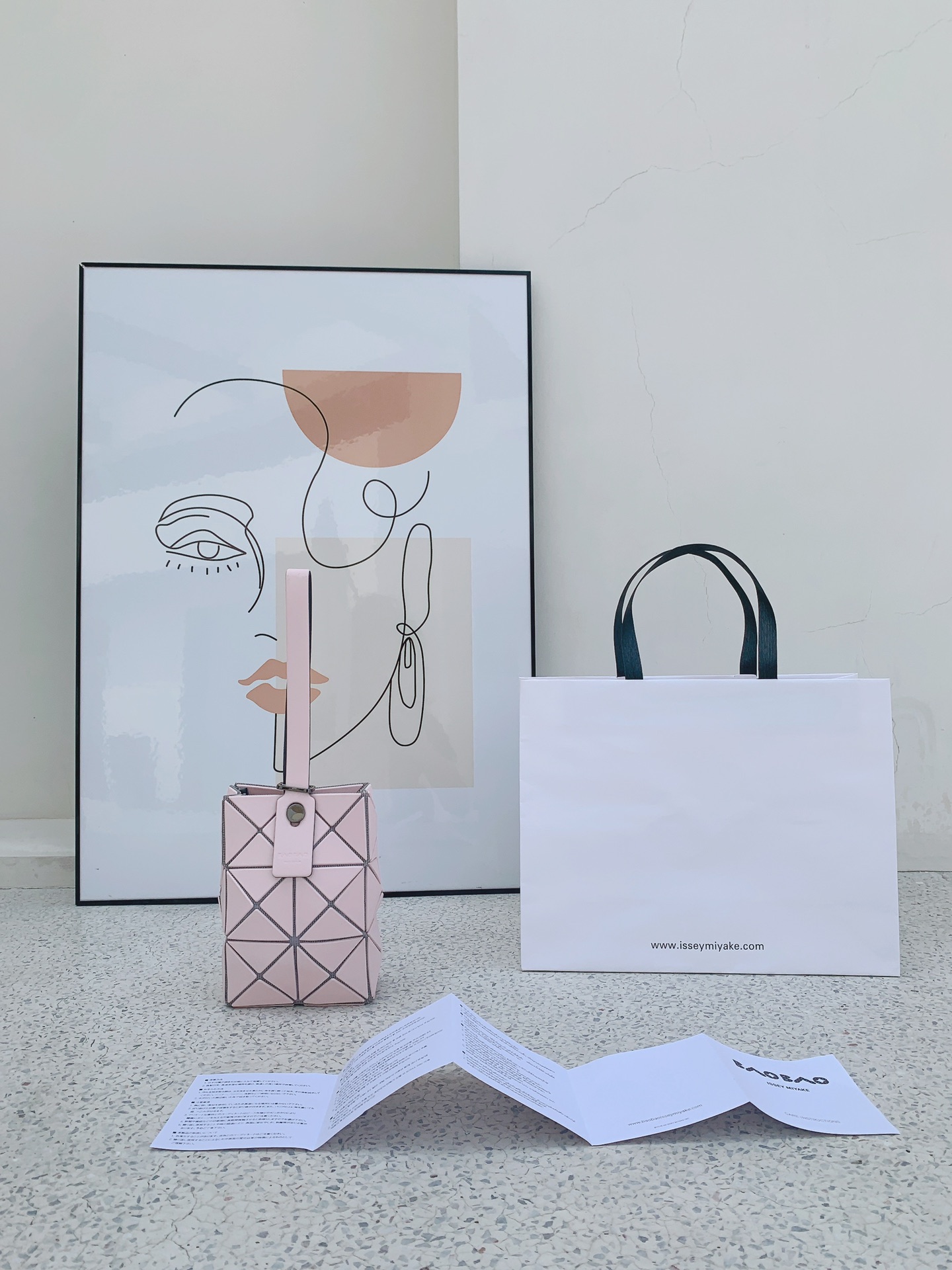 三宅一生Issey Miyake手机包AG607