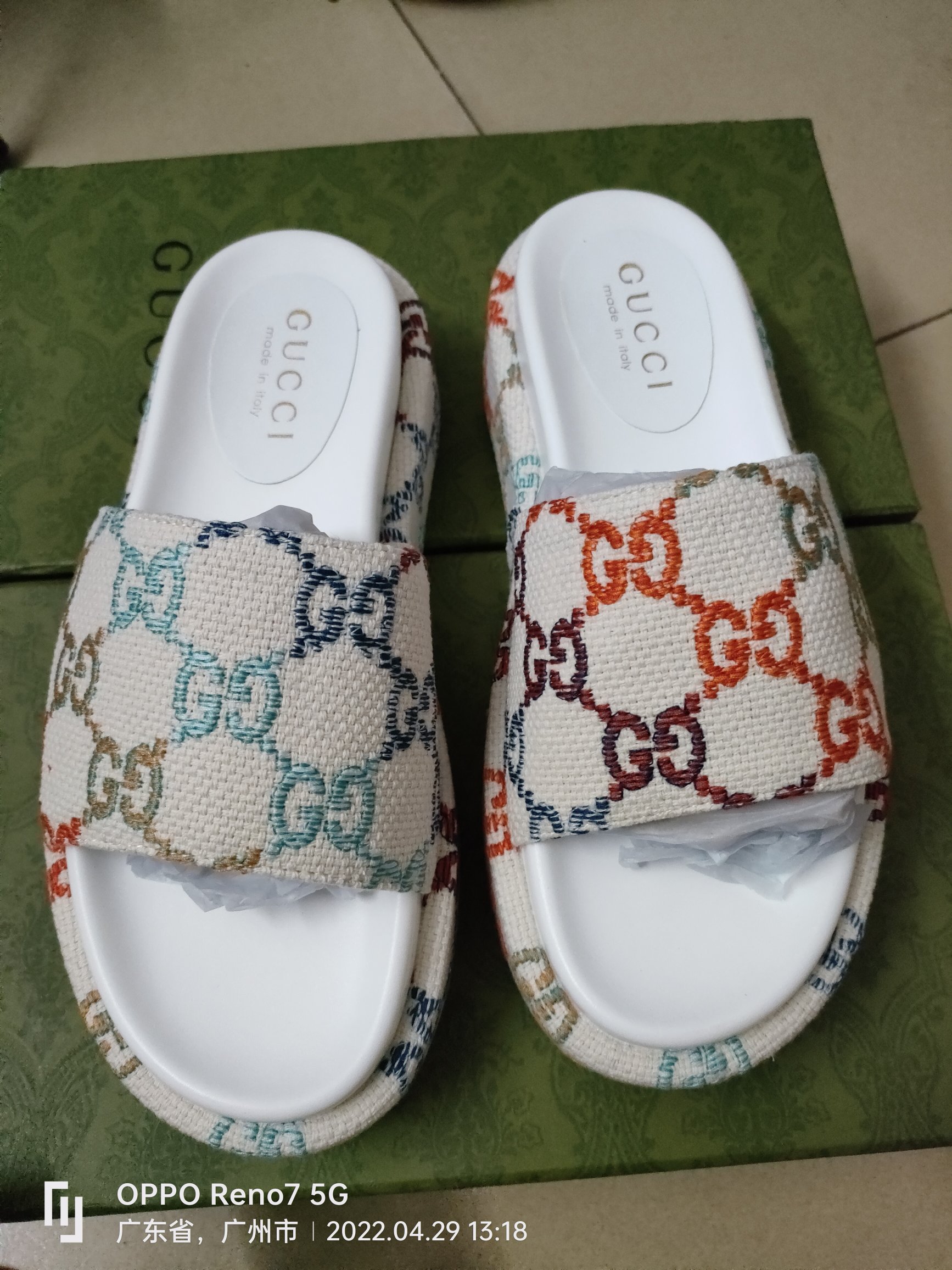 NO:164432,New ~~ Guci GUCICI new thick-soled electric embroidered slippers are complete with sizes 35-45, slippers, gucci, slippers19860909上新啦～～古奇GUCICI新款厚底电绣拖鞋款式齐全35-45码,拖鞋,gucci,slippers,Women's Shoes