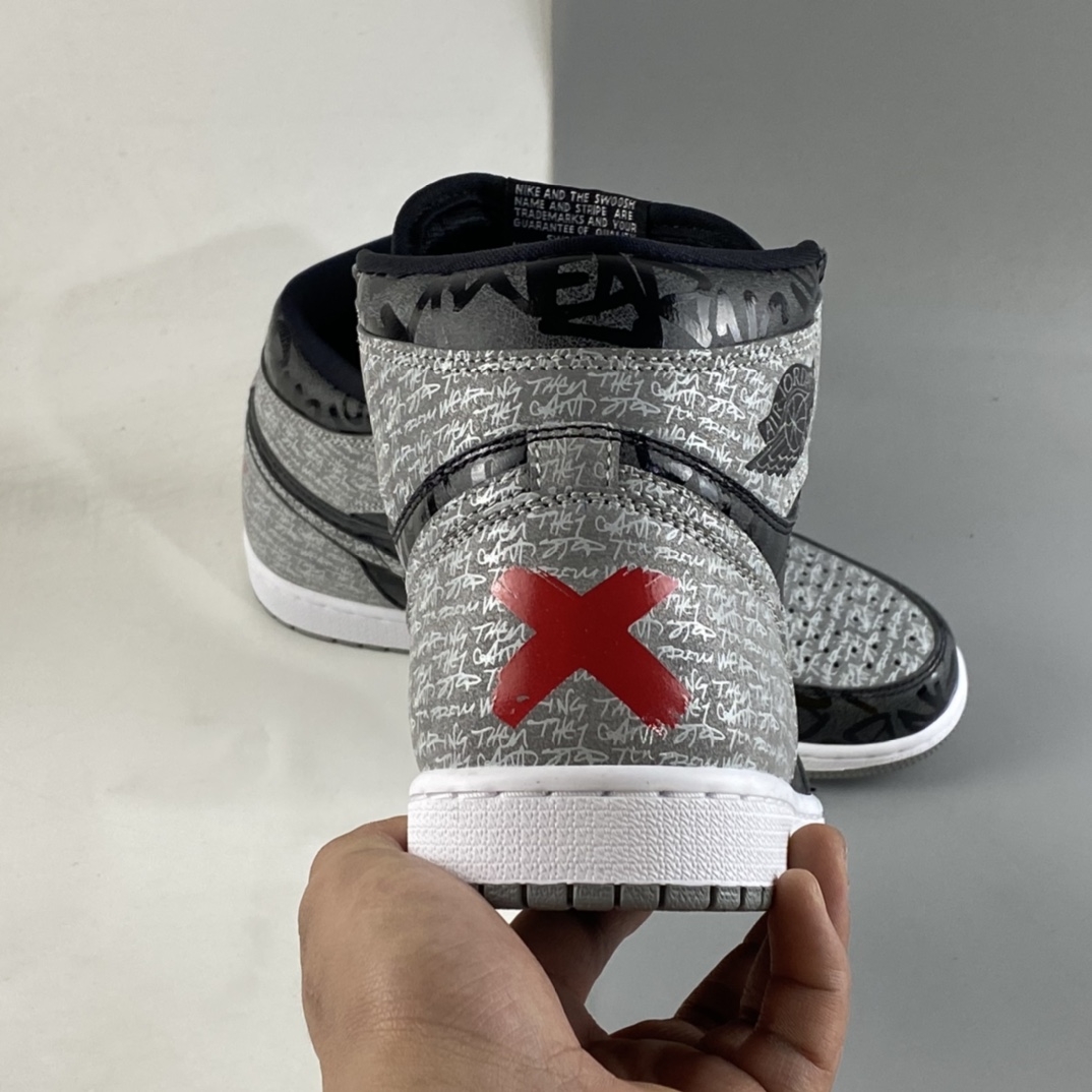 P420 Air Jordan 1 High OG "Rebellionaire" AJ1 乔1黑灰禁穿篮球鞋 555088-036