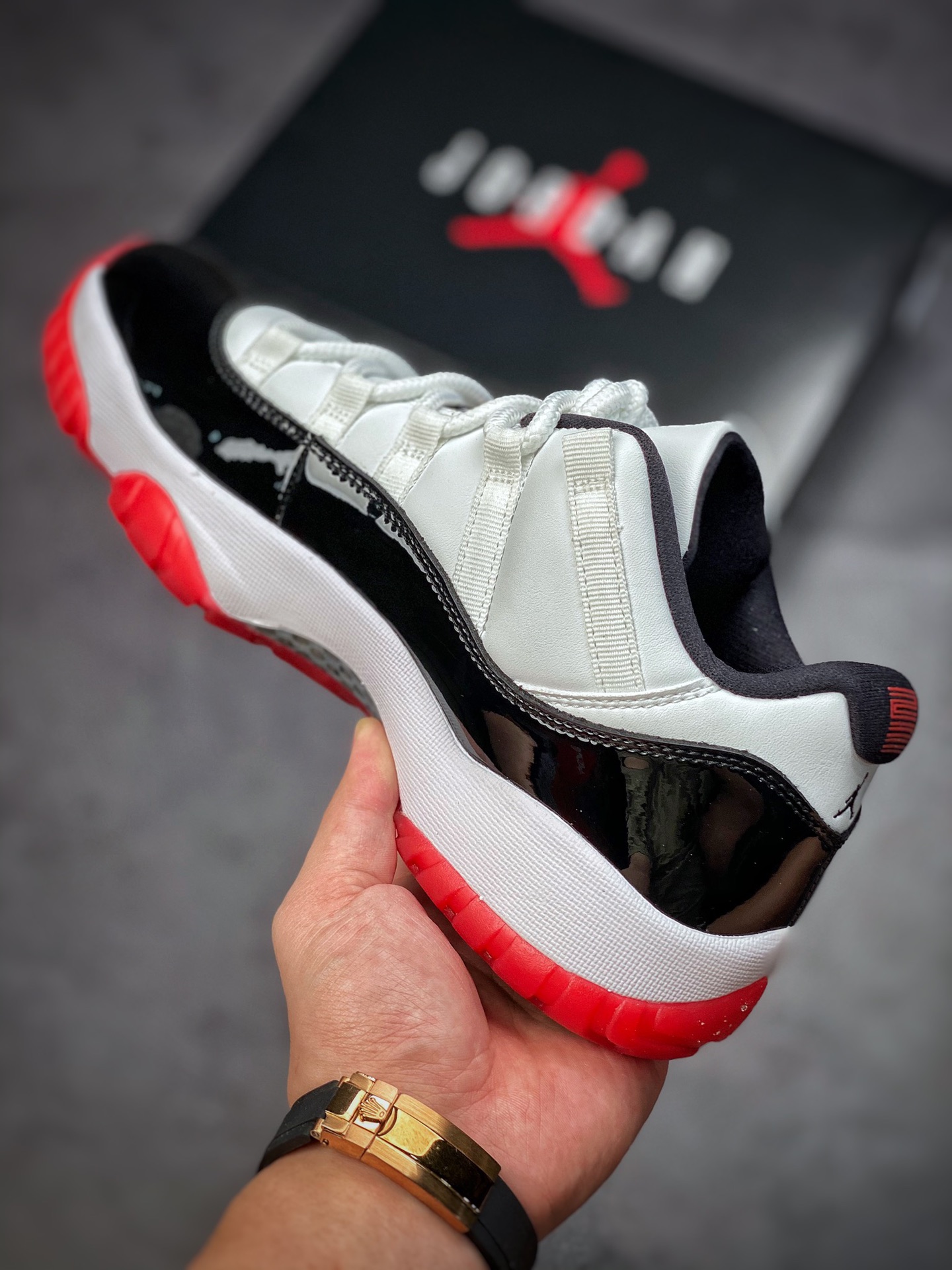 330 #完美打造 Air Jordan AJ11 Low 黑红康扣 AV2187-160