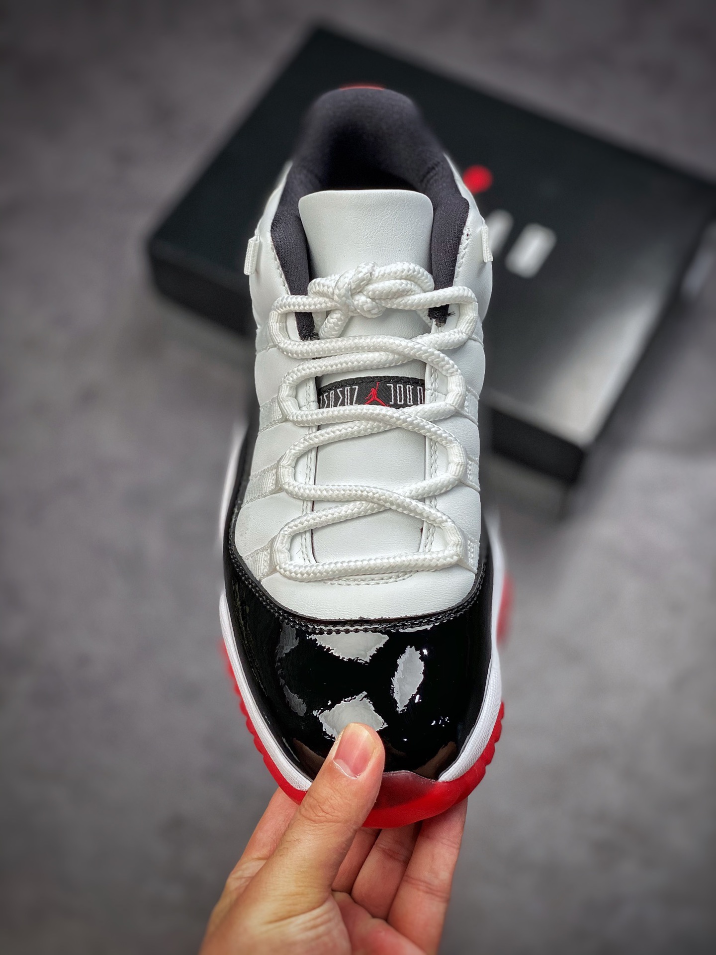 330 #完美打造 Air Jordan AJ11 Low 黑红康扣 AV2187-160