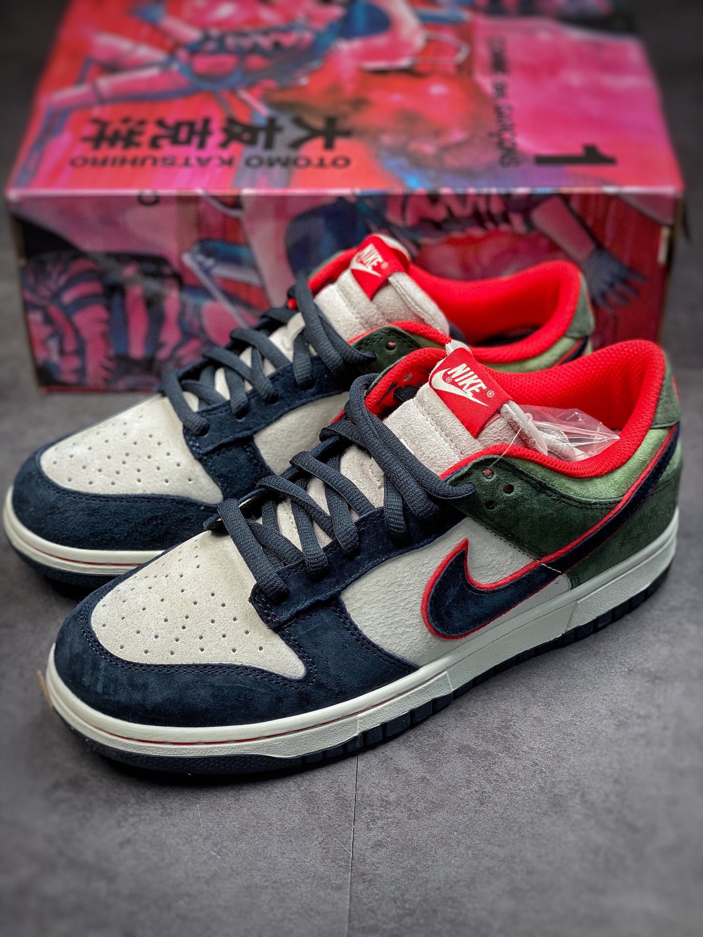200  Otomo Katsuhiro x Nike SB Dunk Low ”Steamboy OST” 大友克洋联名