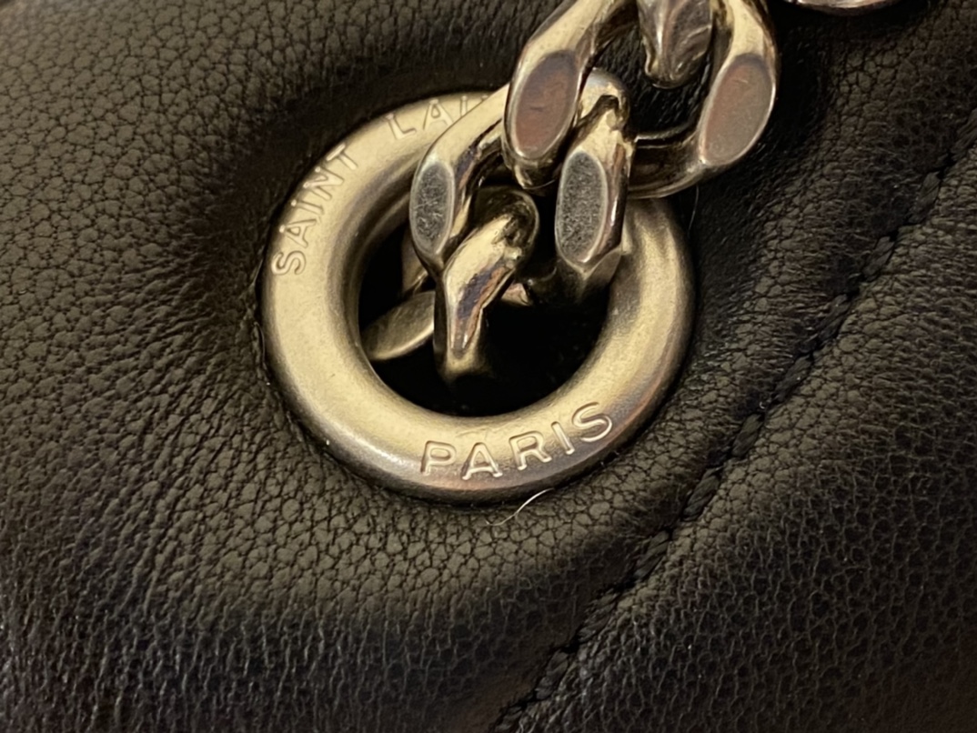 Ysl LOULOU PUFFER 23CM 迷你绗缝小羊皮包 620333黑色银扣