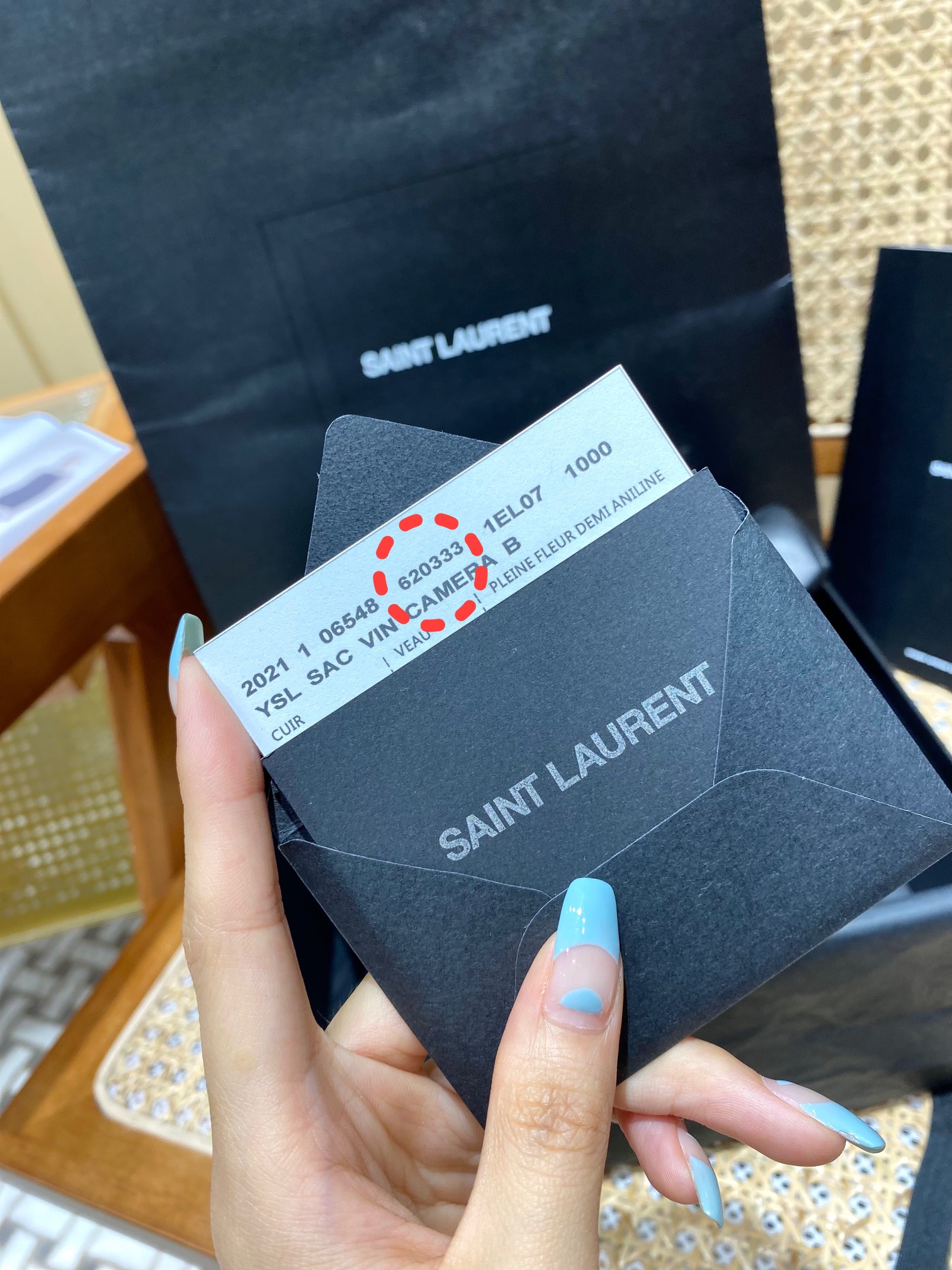 Ysl LOULOU PUFFER 23CM 迷你绗缝小羊皮包 620333黑色银扣