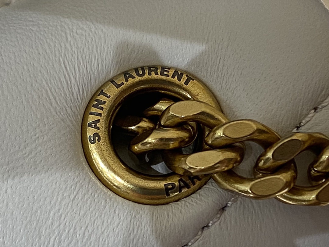 Ysl LOULOU PUFFER 23CM 迷你绗缝小羊皮包 620333白色/金扣