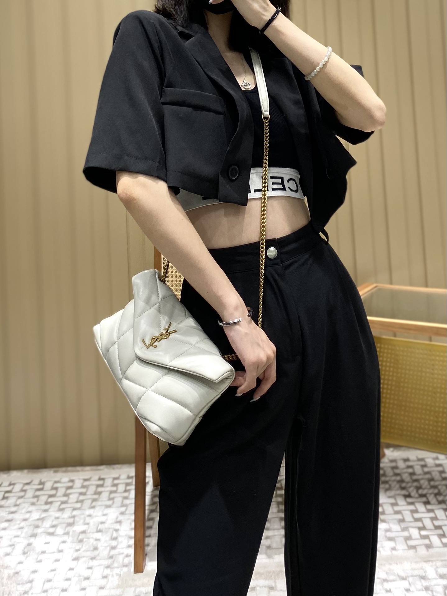 Ysl LOULOU PUFFER 23CM 迷你绗缝小羊皮包 620333白色/金扣
