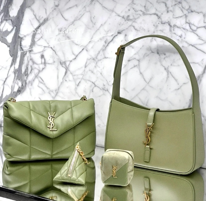 Ysl LOULOU PUFFER 23CM 迷你绗缝小羊皮包 620333牛油果绿/金扣