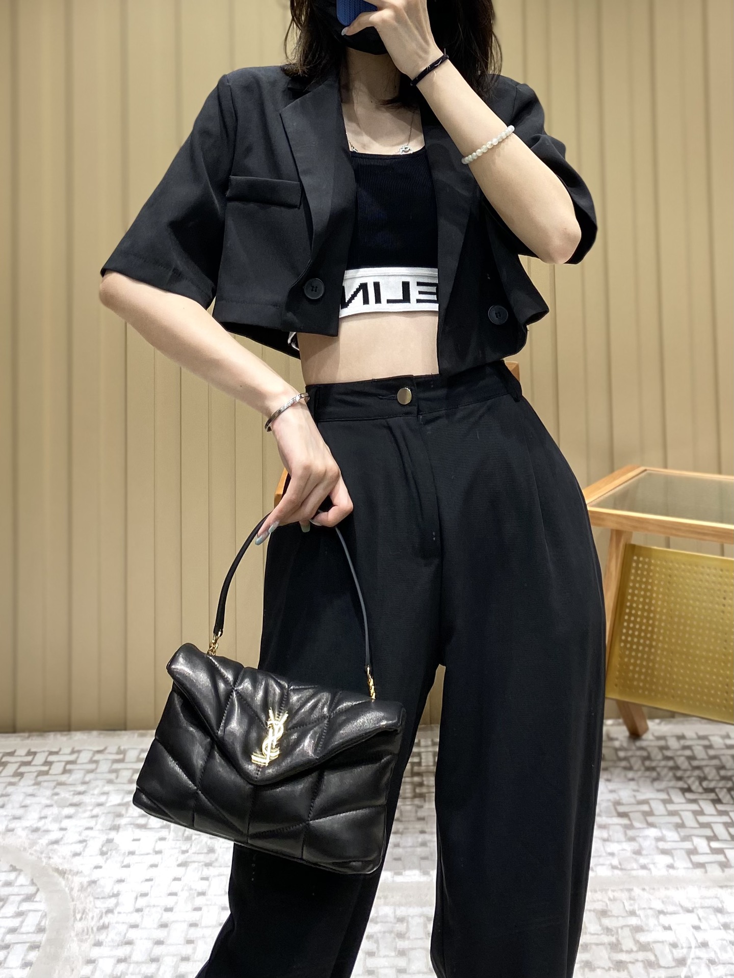 Ysl LOULOU PUFFER 23CM 迷你绗缝小羊皮包 620333黑色/金扣