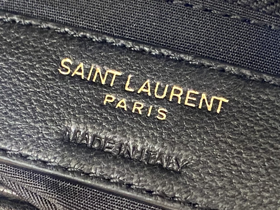 Ysl LOULOU PUFFER 23CM 迷你绗缝小羊皮包 620333奶油杏色/金扣