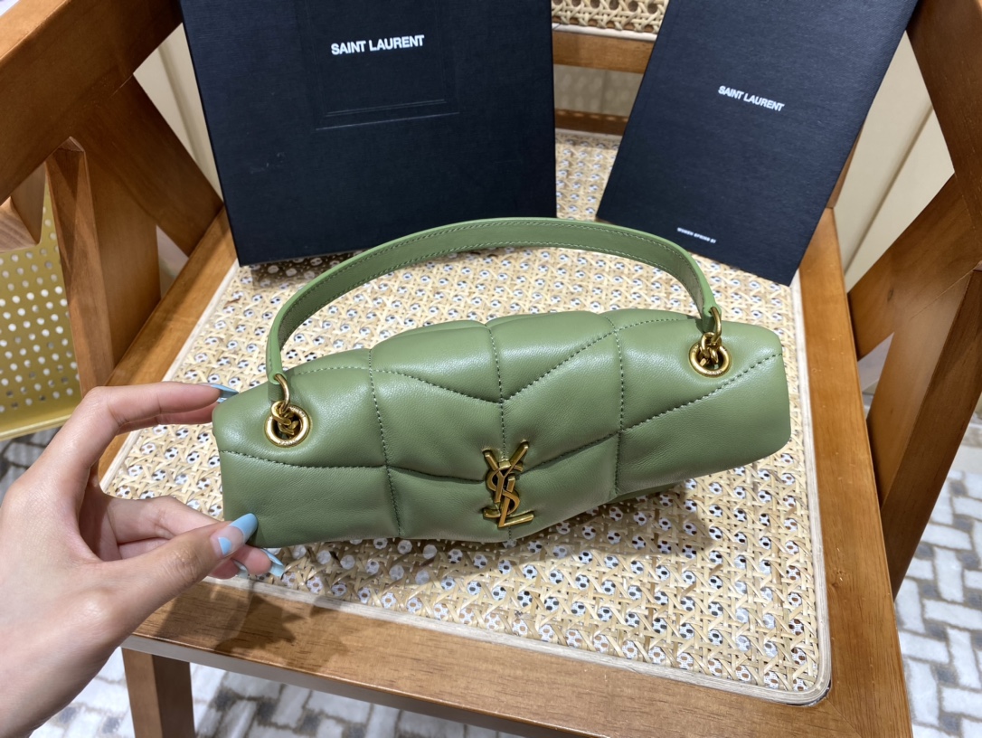 Ysl LOULOU PUFFER 23CM 迷你绗缝小羊皮包 620333牛油果绿/金扣