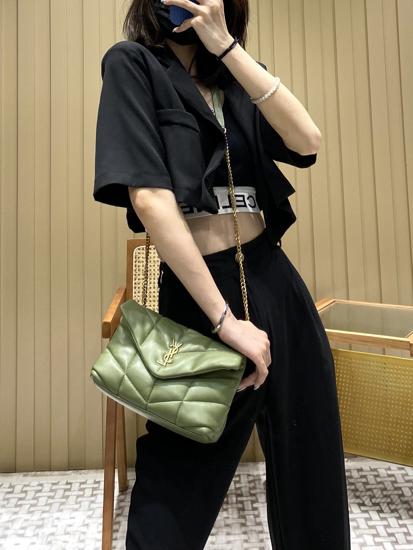 Ysl LOULOU PUFFER 23CM 迷你绗缝小羊皮包 620333牛油果绿/金扣