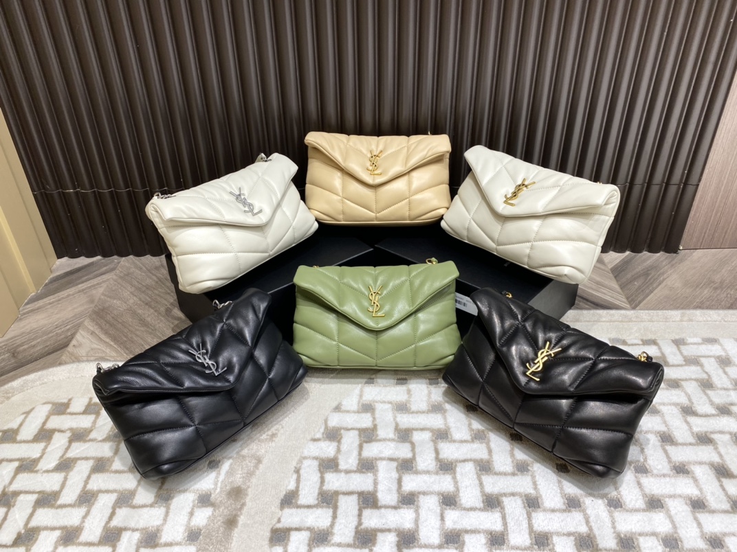 Ysl LOULOU PUFFER 23CM 迷你绗缝小羊皮包 620333黑色/金扣