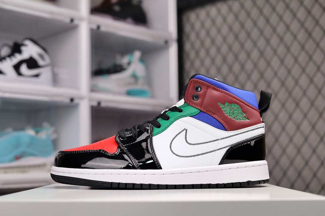 H0 原楦原档案数据开发中底注胶孔内置真Sole气垫原版楦头原纸版冲刀全头层Air Jordan 1 Mid AJ1/ 乔1 中邦市面最高工艺中帮系列 全新批次 原装原模大底全鞋原厂定制皮料手感细腻正确折边工艺 完美细节诠释