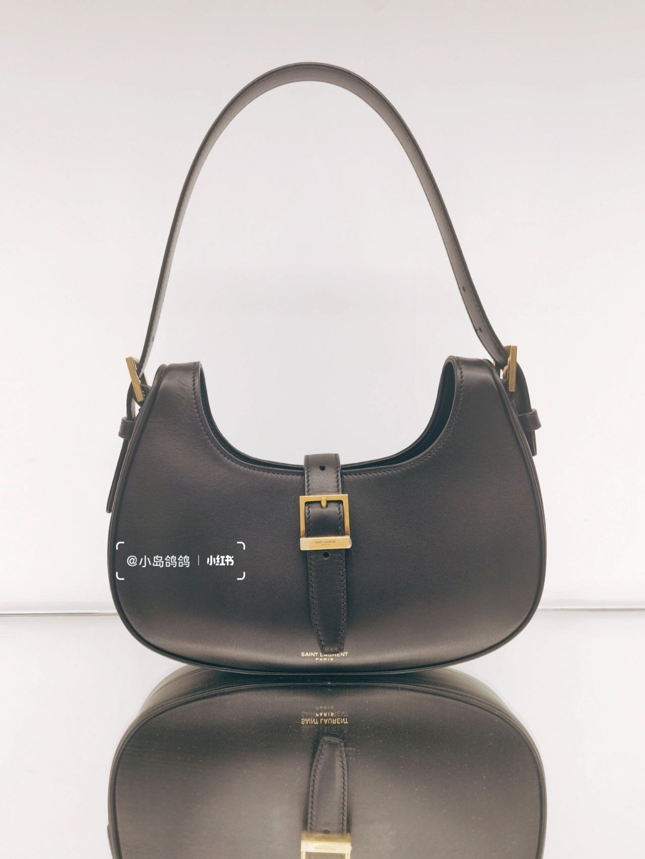 Saint laurent Ysl 𝗟𝗲 𝗙𝗲𝗿𝗺𝗼𝗶𝗿 马鞍腋下包 672615黑色