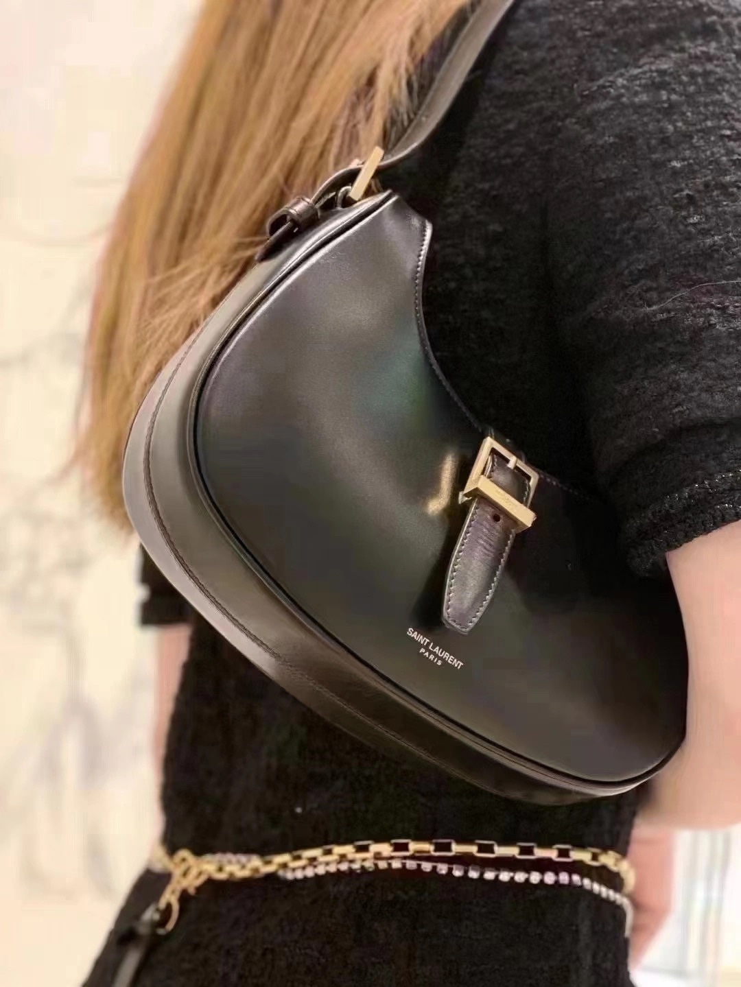 Saint laurent Ysl 𝗟𝗲 𝗙𝗲𝗿𝗺𝗼𝗶𝗿 马鞍腋下包 672615黑色