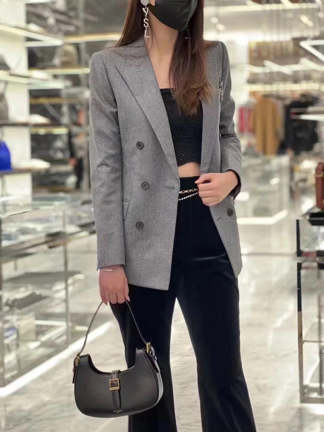 Saint laurent Ysl 𝗟𝗲 𝗙𝗲𝗿𝗺𝗼𝗶𝗿 马鞍腋下包 672615黑色