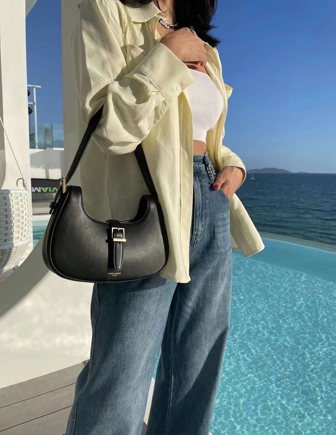 Saint laurent Ysl 𝗟𝗲 𝗙𝗲𝗿𝗺𝗼𝗶𝗿 马鞍腋下包 672615黑色