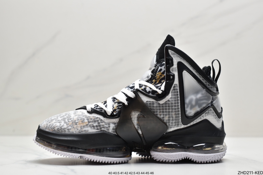 300 耐克NK LeBron 19 黑红詹姆斯总冠军战靴 DC9340-100