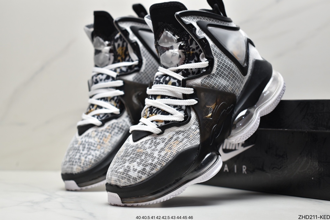 300 耐克NK LeBron 19 黑红詹姆斯总冠军战靴 DC9340-100