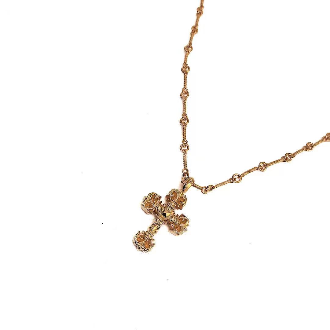 Chrome Hearts 𝐂𝐡𝐫𝐨𝐦𝐞 𝐡𝐞𝐚𝐫𝐭𝐬