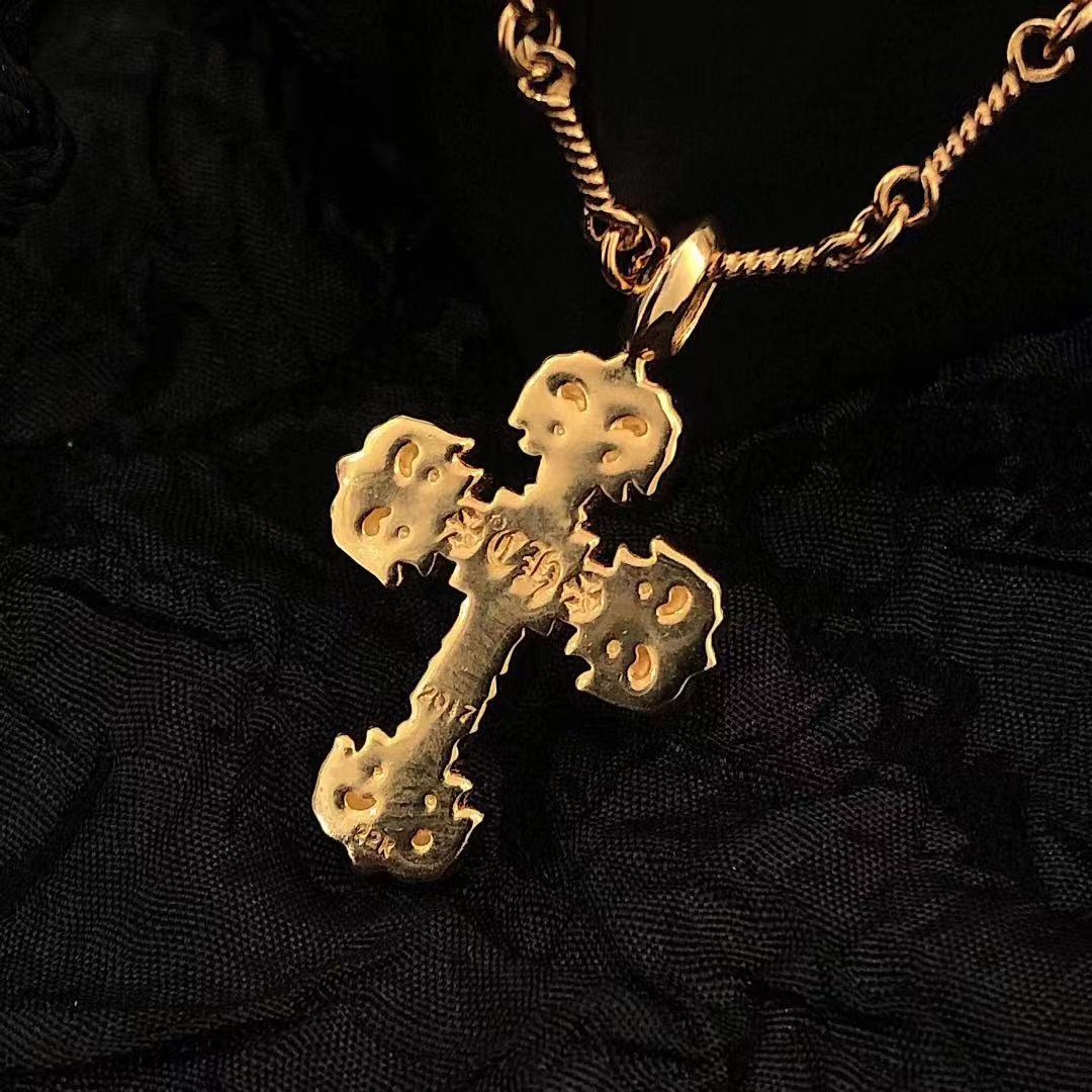 Chrome Hearts 𝐂𝐡𝐫𝐨𝐦𝐞 𝐡𝐞𝐚𝐫𝐭𝐬