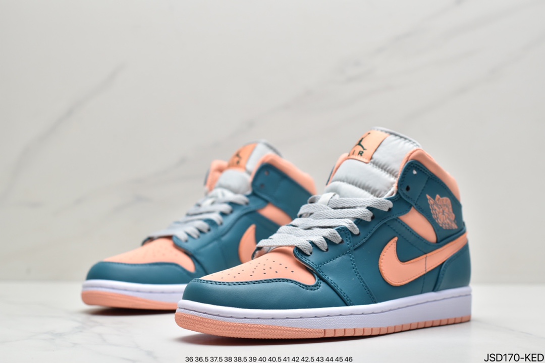 200 Air Jordan 1 Mid White Blue Red 爱国者BQ6472