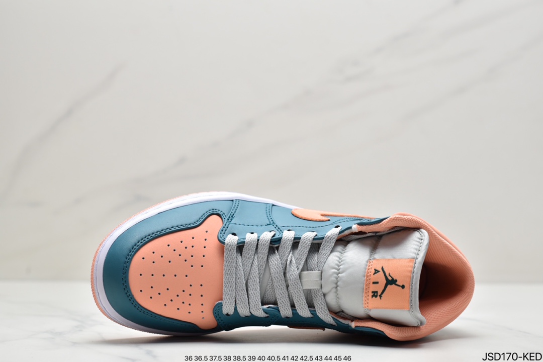 200 Air Jordan 1 Mid White Blue Red 爱国者BQ6472