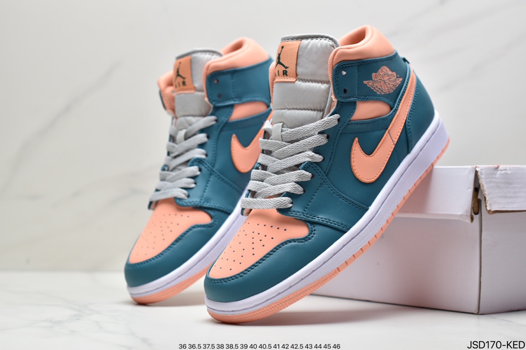 200 Air Jordan 1 Mid White Blue Red 爱国者BQ6472