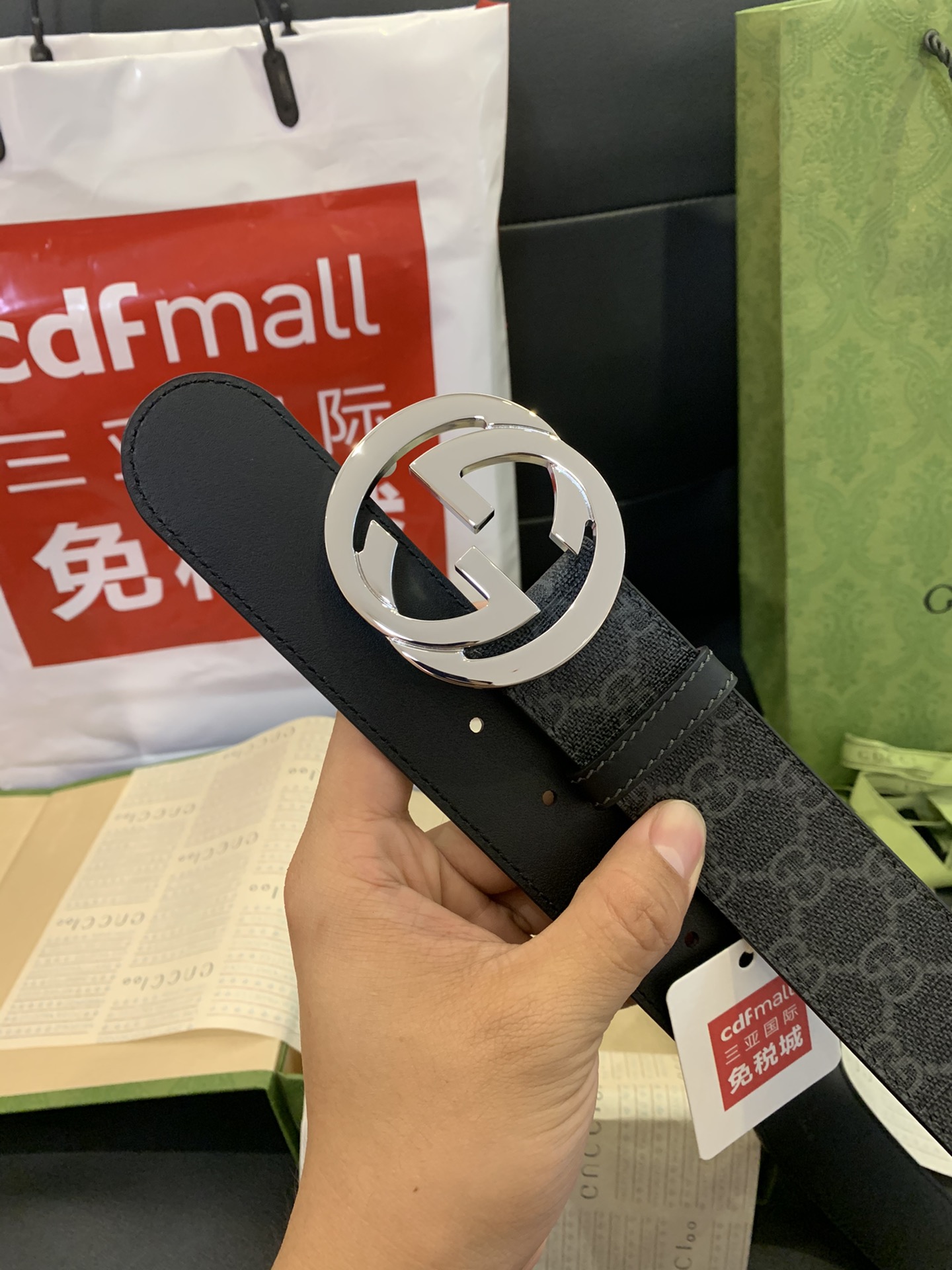 顶级原单复刻💯，配送专柜全套礼盒包装📦古奇.Gucci，原单皮带，质量出货实拍 黑色防水料黑底 经典款百