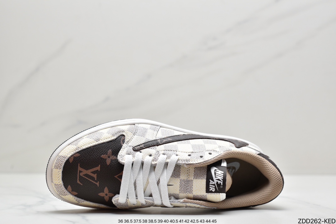 230 耐克Nike Wmns Air Jordan 1 Low”White Wolf Grey”AJ1乔丹一代低帮篮球鞋＂DC0774