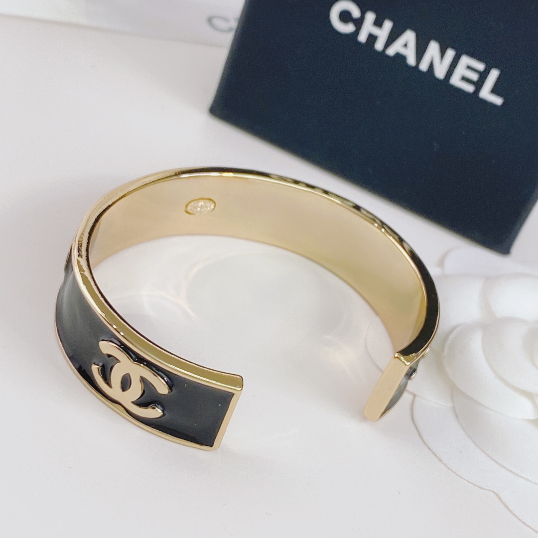 Chanel - Bracelet - JR7C60E9376BBD