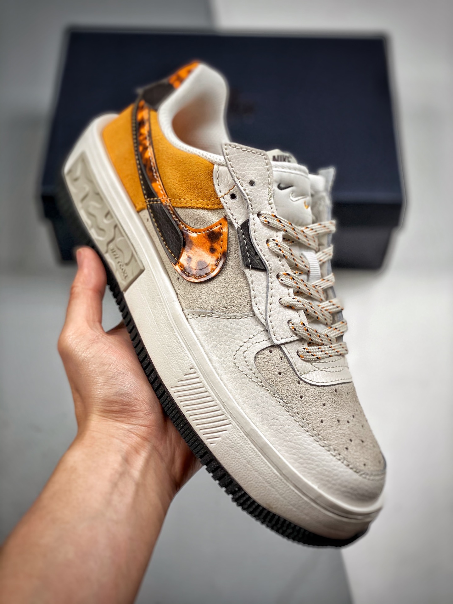 -3 Nk Air Force 1 Fontanka, nuevo estilo de moda, zapatillas casuales de caña baja Air Force One. El diseño de este mod…