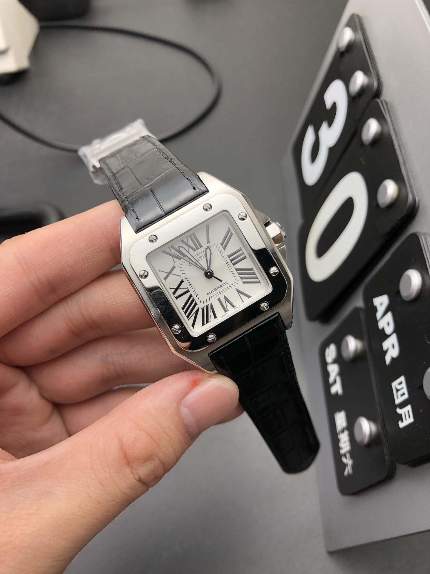 Cartier 女装山度士