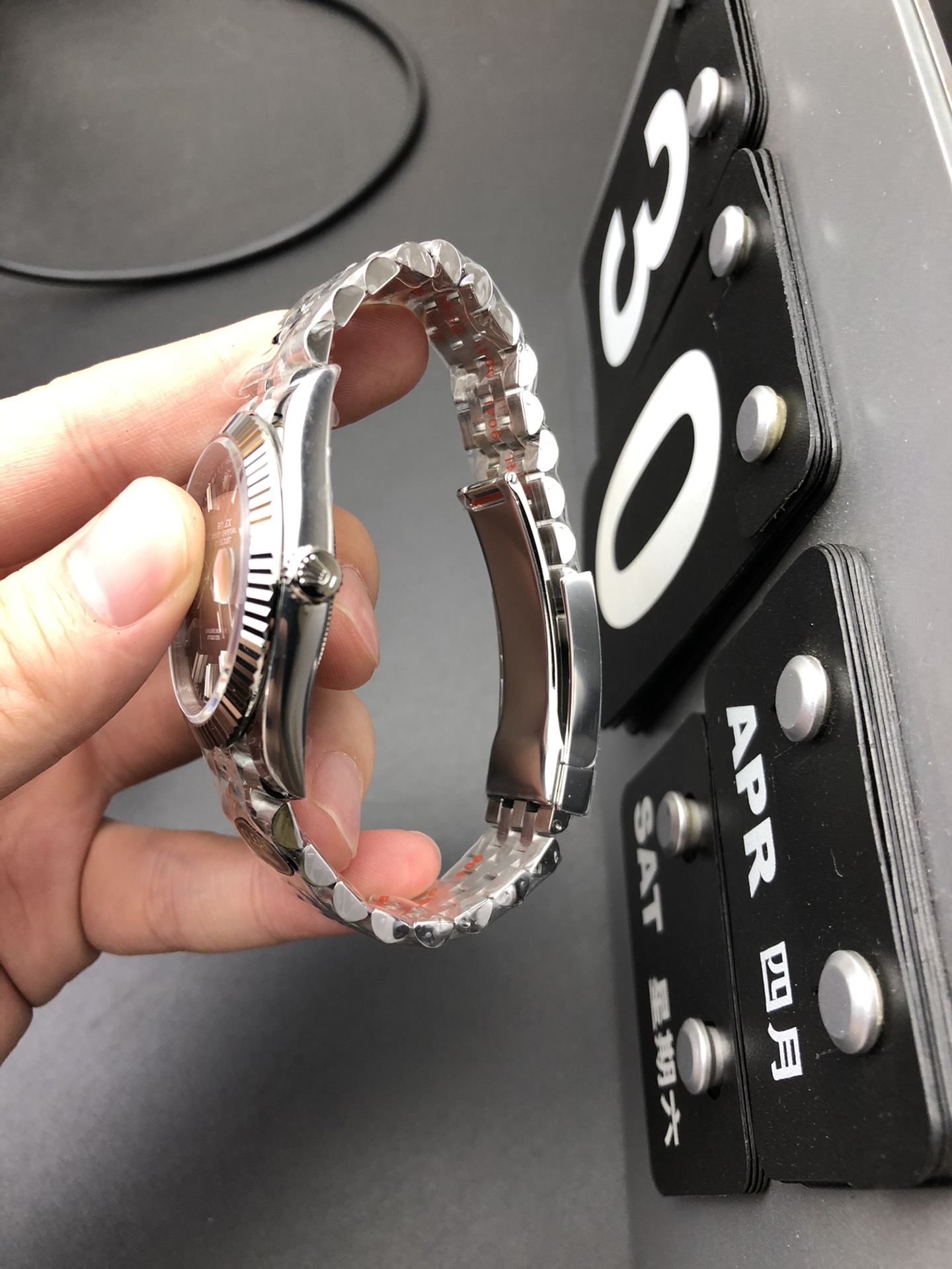 Rolex 灰日志