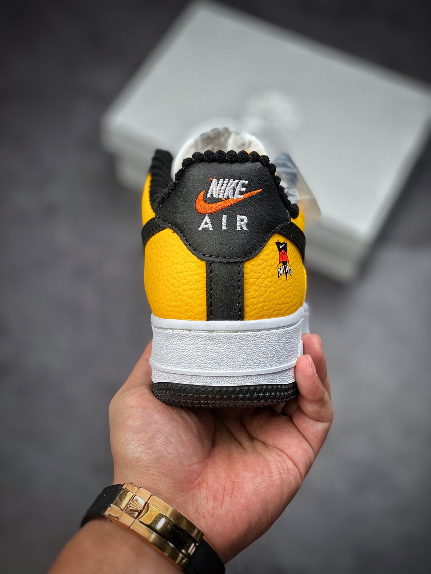 200 Nike Air Force 1 Low 07 黑白黄 DQ7779-700