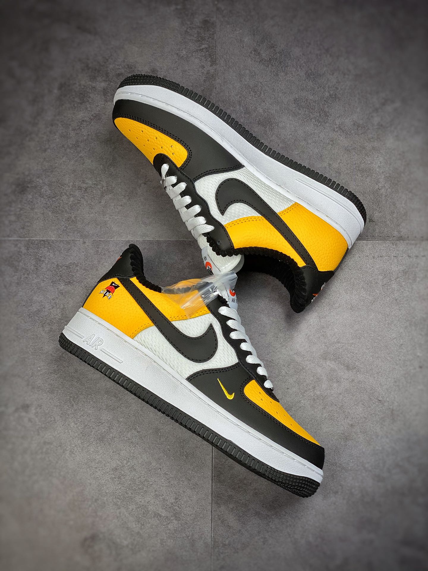 200 Nike Air Force 1 Low 07 黑白黄 DQ7779-700