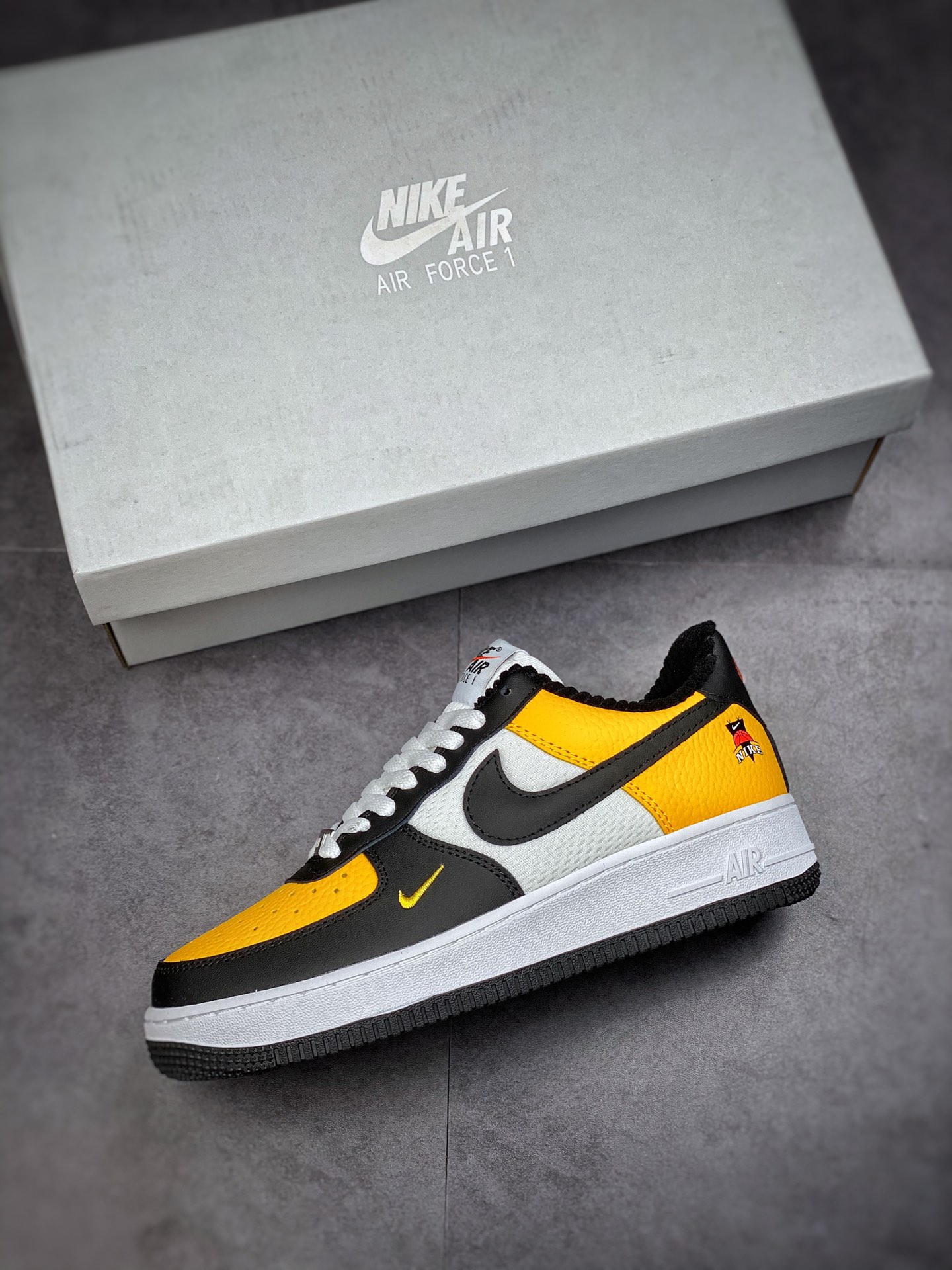 200 Nike Air Force 1 Low 07 黑白黄 DQ7779-700