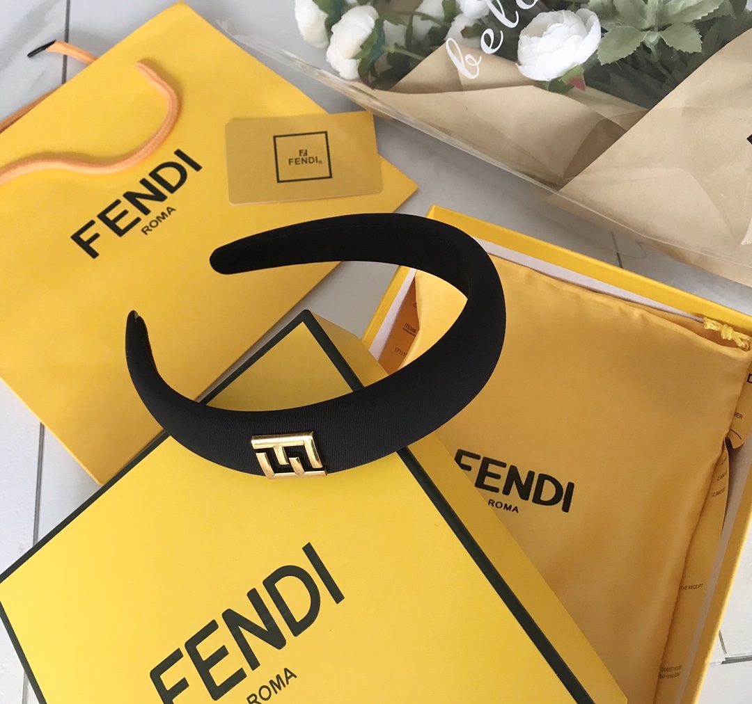 펜디 헤어악세 131098 Fendi Accessories