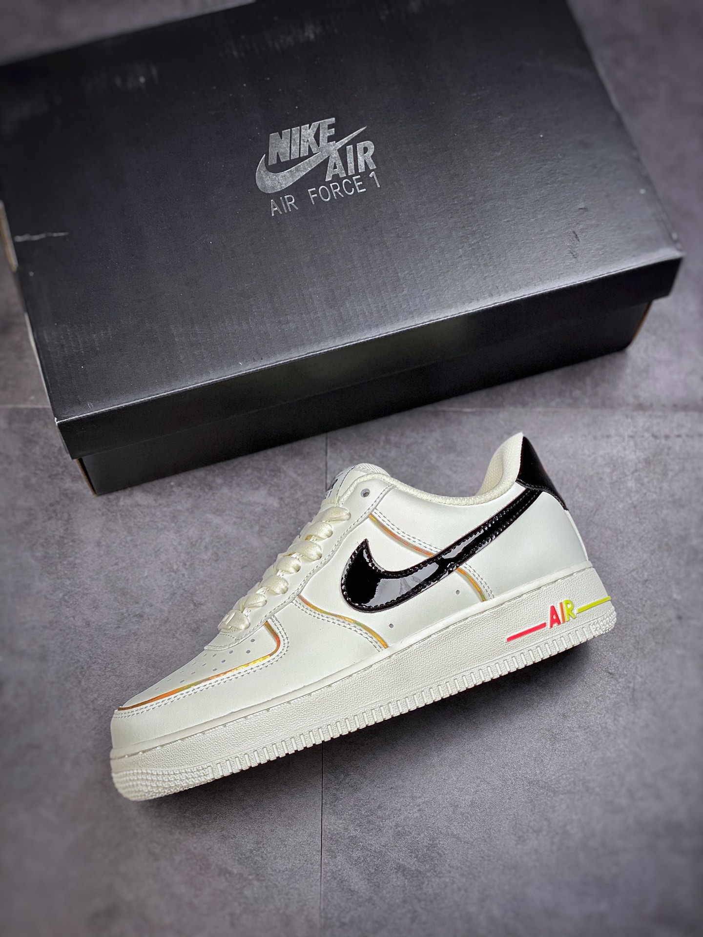240 Nike Air Force 1 Low 07 米白黑炫彩 ZX9856-599