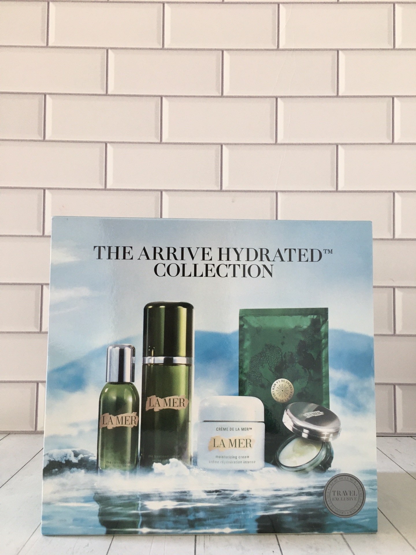 La Mer 'The Arrive Hydrated' Collection: Essence, Serum, Cream, Mask & Balm 1 i1651295986 7001 0