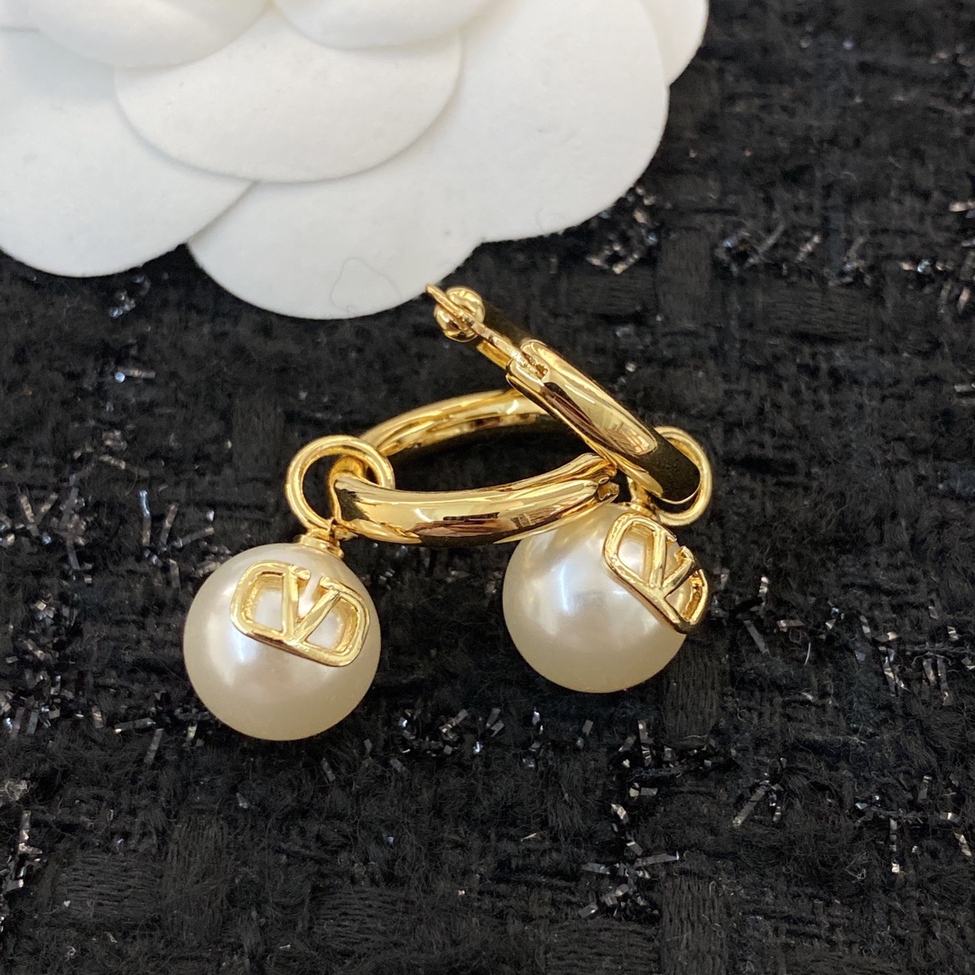발렌티노 귀걸이 63649 Valentino Earrings