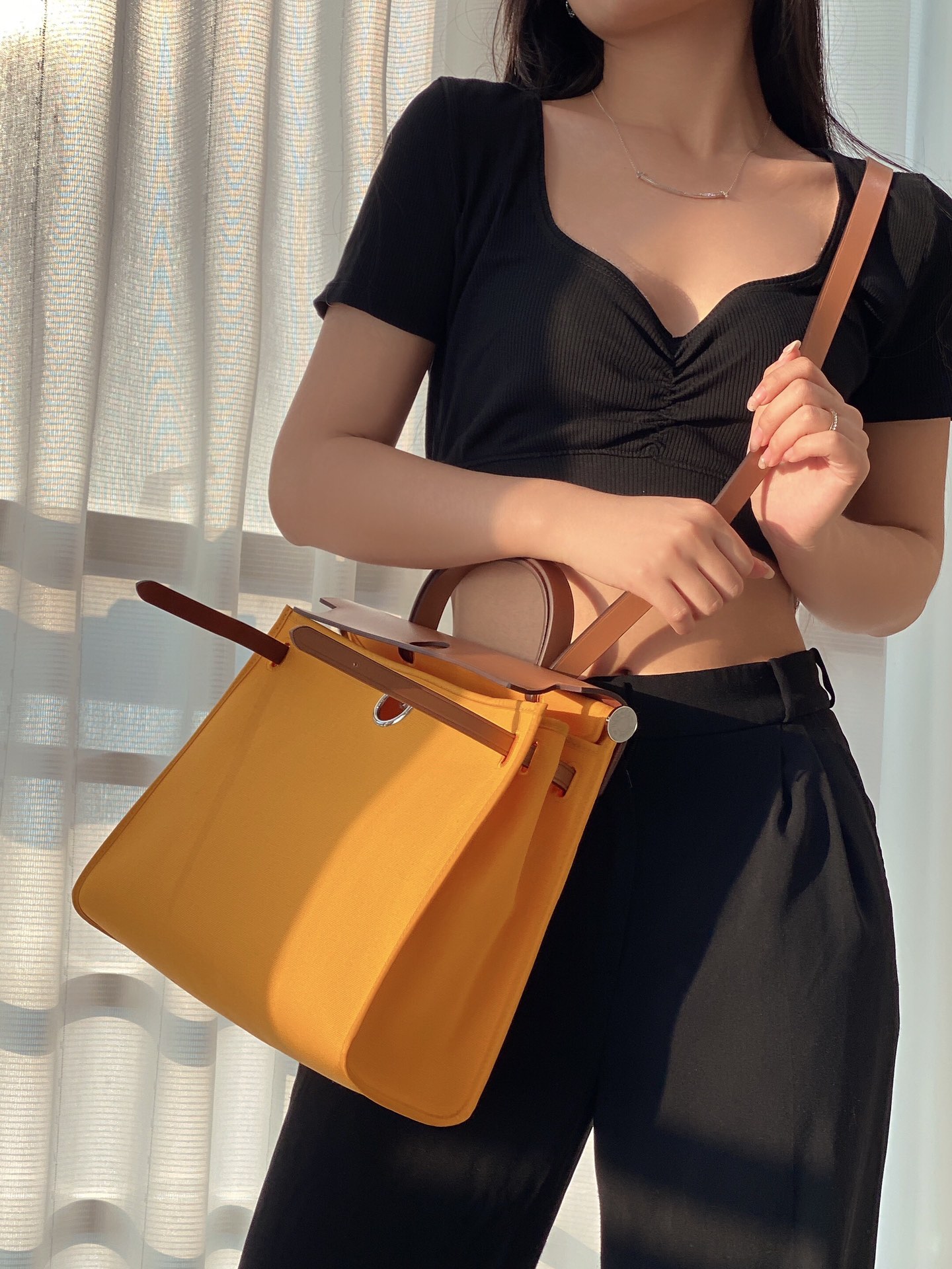路易威登 Louis Vuitton 高定典藏名品高定成衣时装外套连衣裙衬衫T恤 #438AFDBA 3