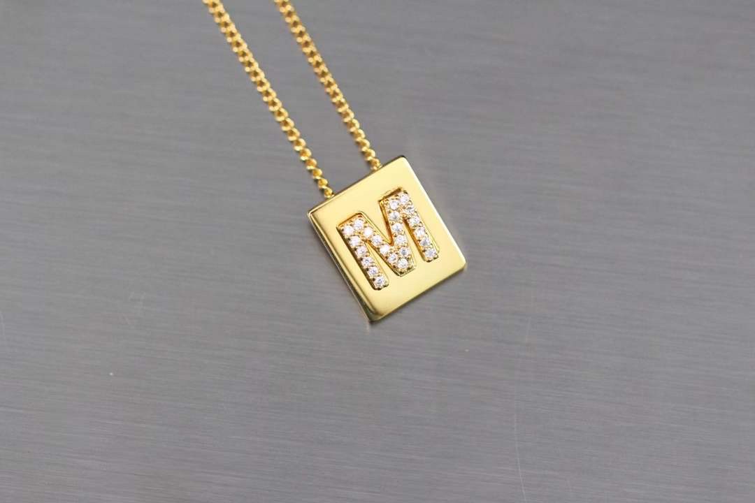 Celine Jewelry Necklaces & Pendants Yellow Brass Summer Collection
